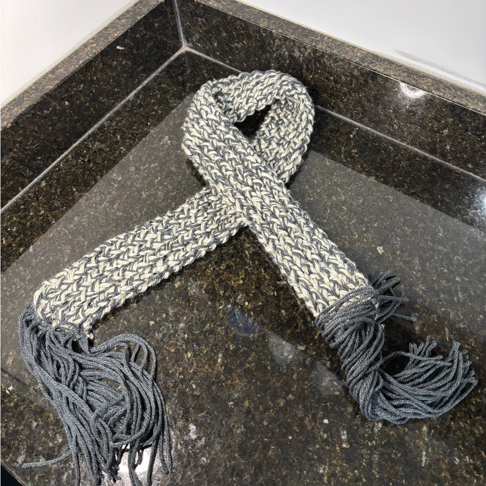 NWOT Gray and Cream Knit Scarf with Fringe